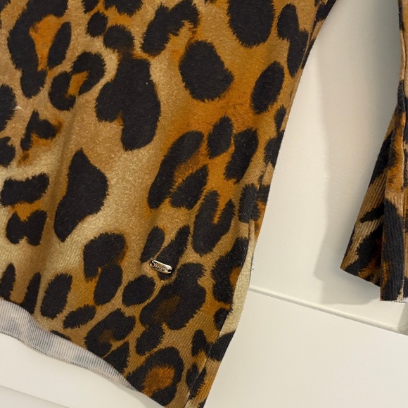 ESCADA LEOPARD PRINT TOP - Picture 4 of 5